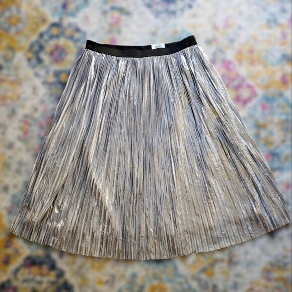 INC silver metallic skirt - Picture 2 of 16